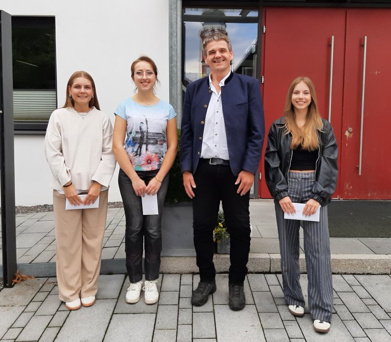Einser Absolventen_Gruppenbild Einser Absolventen_Gruppenbild